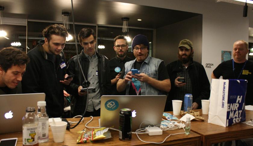 FortuneMagazine's tweet image. Fortune&apos;s @rhhackett stayed up all night with bitcoin hackers. This is what happened for.tn/158EcsZ