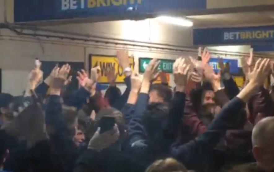 FBAwayDays's tweet photo. Video of Nottingham Forest fans in the Wolves concourse yesterday. Quality atmosphere. http://t.co/ZXSiiNgTve #nffc http://t.co/m0WvHOKuGn