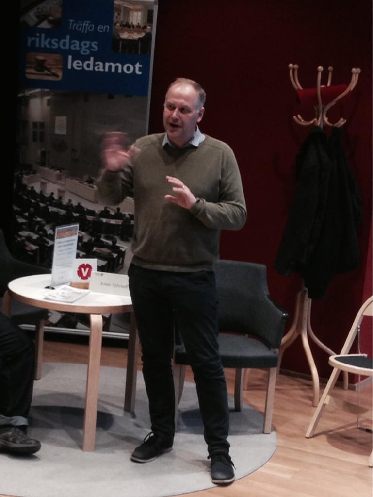 Kvinnoarme' och partiledare i samma hus #Kulturväven Umeå