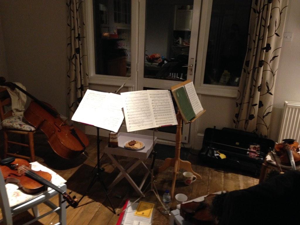nataliagomes80's tweet photo. Back to work @ThePavaoQuartet ! http://t.co/eZRaVxGYNu