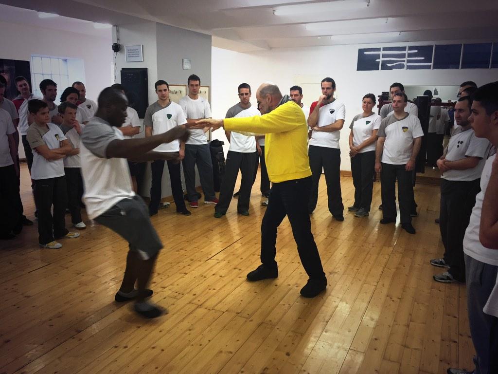 A great day with <a href="/GM_Kernspecht/">SIC TRANSIT GLORIA GERMANIAE (private Account)</a>, @DaiSifu_Koenig! Special thanks to the team! Last one for today! #EWTO #WingTsun