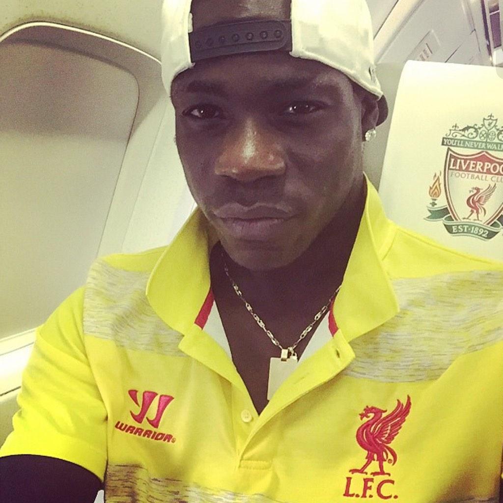 BalotelliTeam45's tweet photo. RT if you like @FinallyMario ❤️💪 http://t.co/ZRHep1Rgl6