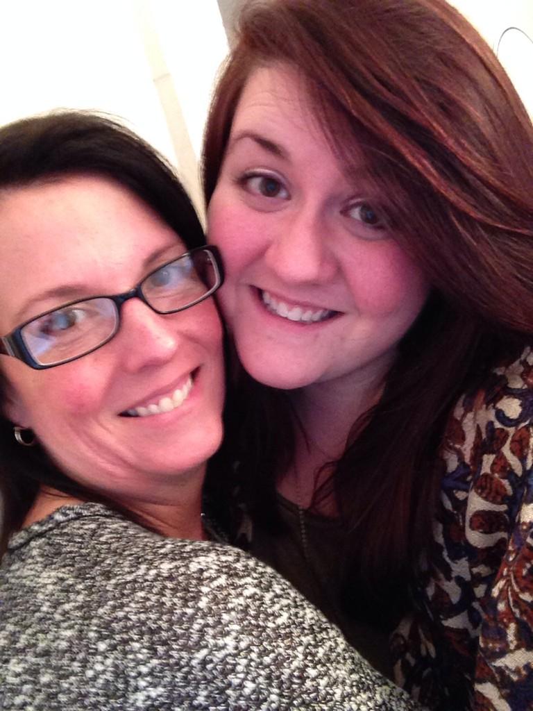 Debbiegass's tweet image. Visiting Sarah! Don't get to see her very often. #sunsetfunset