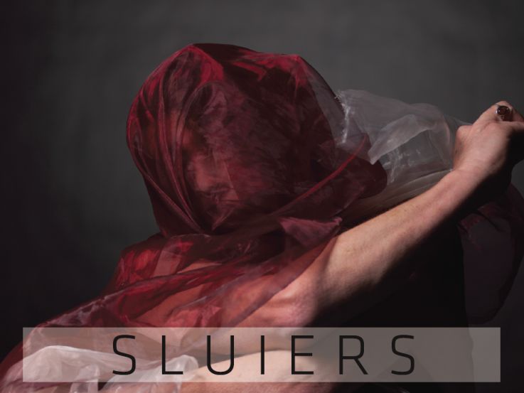 Liesbeth Reeser speelt: Sluiers. Een jaar lang verdiepte Liesbeth zich in een andere cultuur: carteblanche.nu