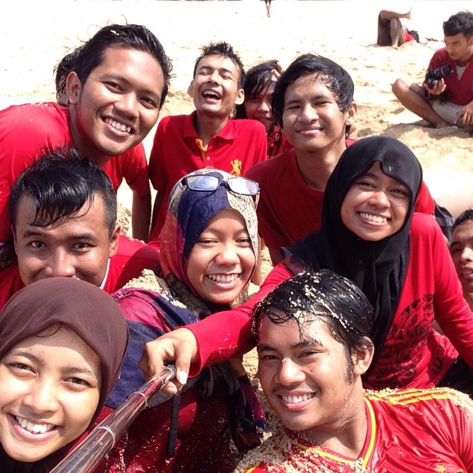 SragenUnivExpo's tweet photo. Meriahnya acara @KMS_Jogja #KMSJogjaOnVacation Goes To Drini :D http://t.co/lH1zW5KxvK"