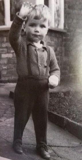  Happy Birthday John Squire                     (´  )                            (´  ) 