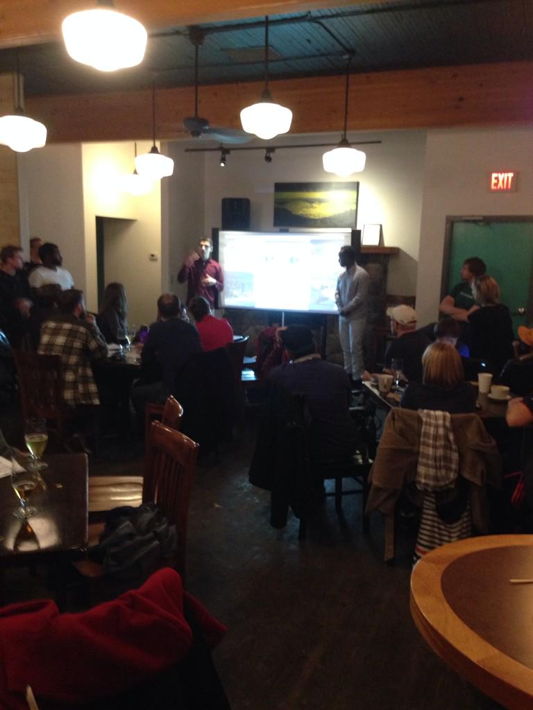Jay_Jagpal's tweet photo. .@SnapBattle_ "let you community decide" 3rd pitch so far.  #SWKamloops @kicpeople @bcic http://t.co/eZSRlXWUlk