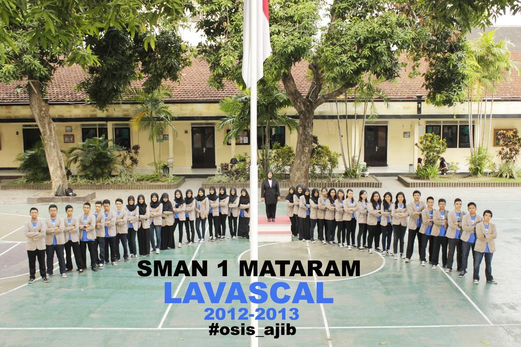 XII IPA 3. HUT PGRI 2014!  <a href="/OsisSmansaMTR/">SMAN 1 Mataram</a> <a href="/sahabatYAMAHA/">Sahabat YAMAHA</a> #ajibnyaYAMAHA #osis_ajib