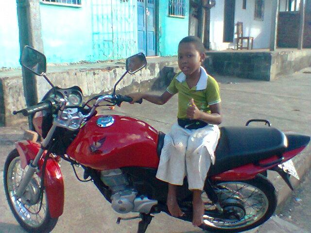 mc_bomfim's tweet photo. http://t.co/D49tiAfH5M