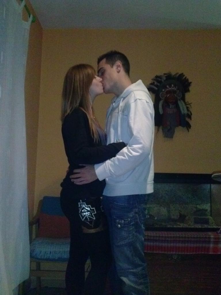 MarcoMalmierca's tweet photo. Gracias Mi vida por este añoo tan perfecto si es que TE AMOOO INFINITISISISIMO @JoanaRuz ETES MI VIDA ENTERA http://t.co/aZarbmpnbK