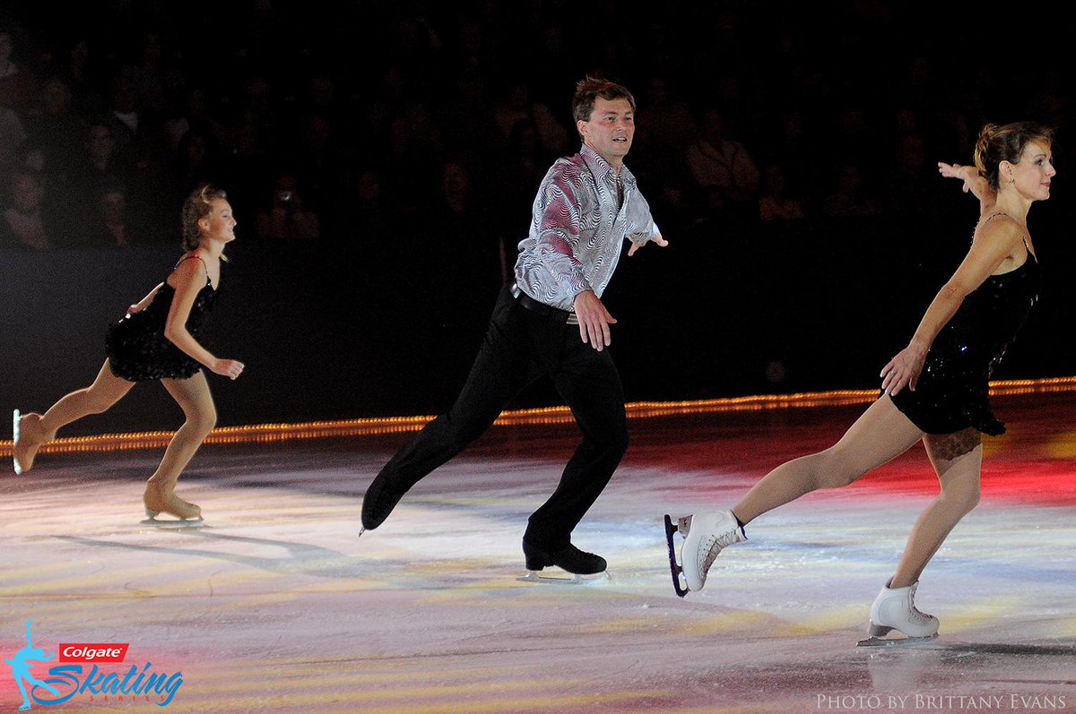 Ilia Kulik. Ekaterina Gordeeva. Daughter Liza. Beautiful family both on and  off the ice! #ColgateOnIce, image size:1200x797