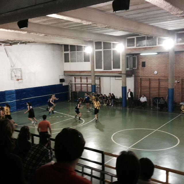 Basquet_BAM's tweet photo. Un altre victoria contra proasantmedir. #somblaves #sbf http://t.co/DC57HoGGGd