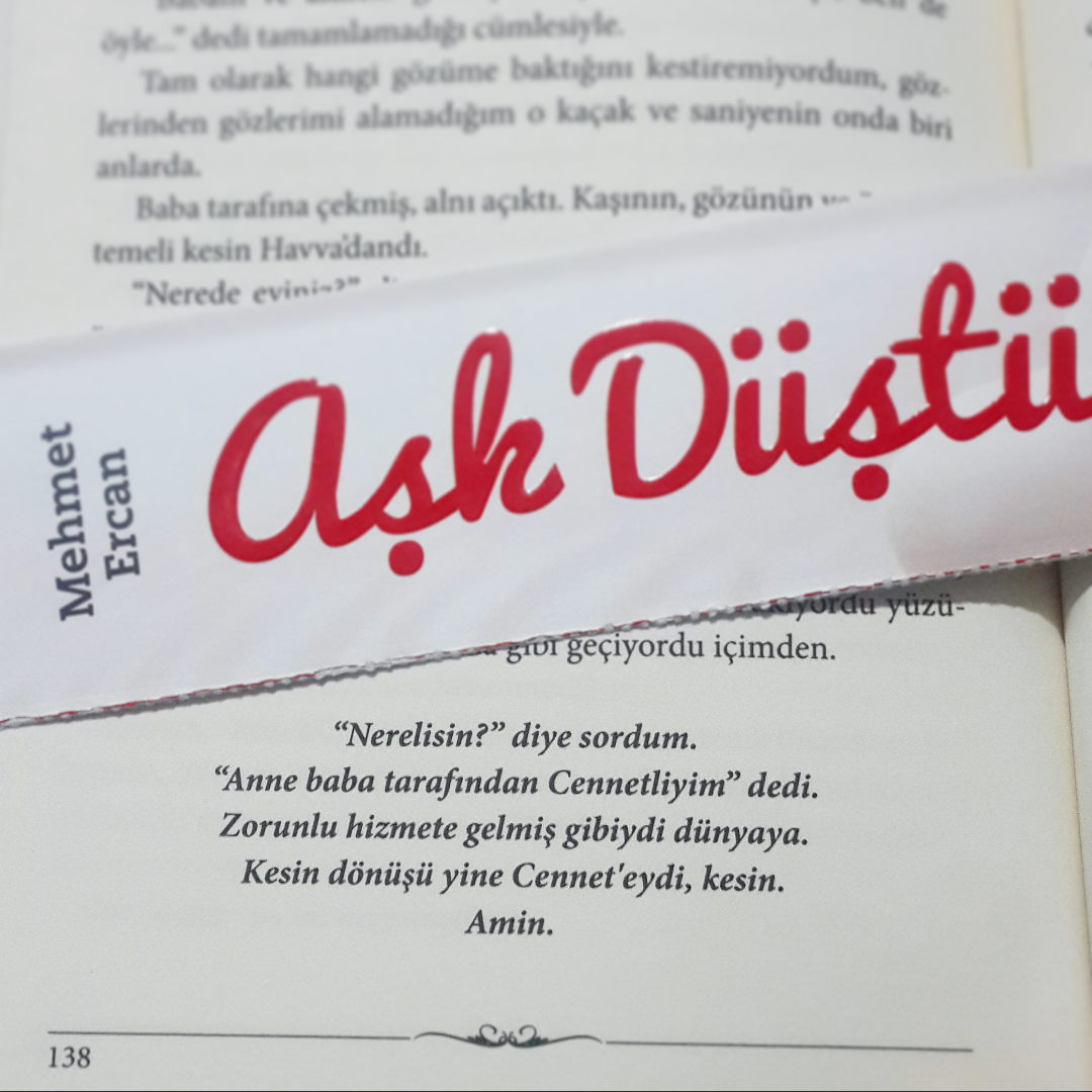 Aslen Cennetliydi, zorunlu hizmetteydi...
kitapyurdu.com/kitap/default.…