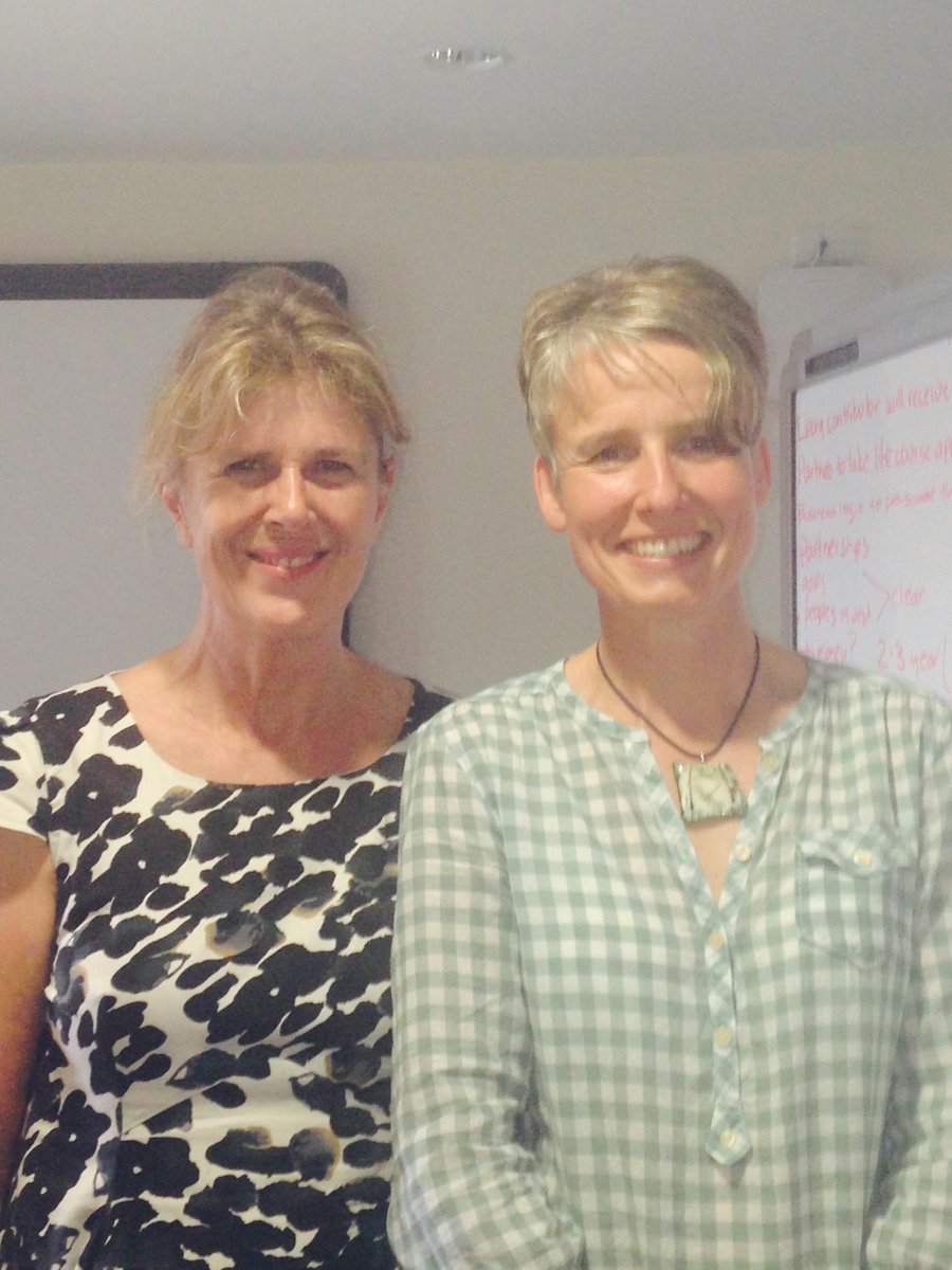 Talking wellbeing &amp; #resilience in Mt. Gambier #collectiveimpact with <a href="/GabrielleSAHMRI/">Gabrielle Kelly</a> <a href="/SAHMRI_Tweets/">Евгения Шалявина</a>
