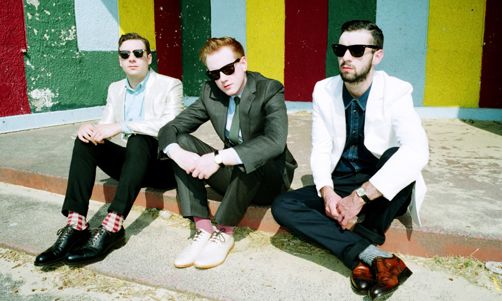 tcrPodcast's tweet photo. New Weekend Music Review from @Foeofloki about @TDCinemaClub is here: http://t.co/jKpUZSnNZ1 #TwoDoorCinemaClub http://t.co/DqkgyBfUNf