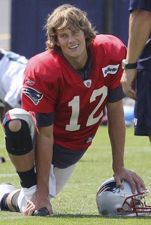 White Goodman On Twitter Tom Brady Needs To Grow His Hair Out