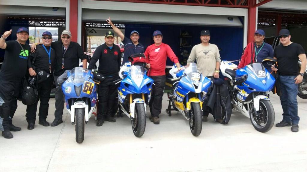 PatoGorigoitia's tweet photo. Team polillas san Felipe #CCVChile autódromo internacional codegua http://t.co/m99fX6ywqA