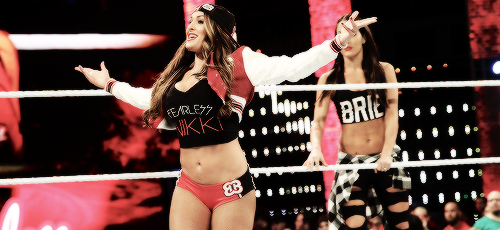 CuteProblem02's tweet photo. Congrats My Sister Nikki . You're Finally Divas Champion, And I'm Honestly Proud Of You 
#FearlessNikki 
#BrieCountry http://t.co/aPGE15PxQ8