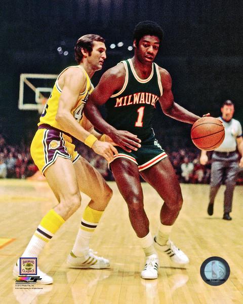 Happy Birthday to The Big O Oscar Robertson, who turns 76 today! 