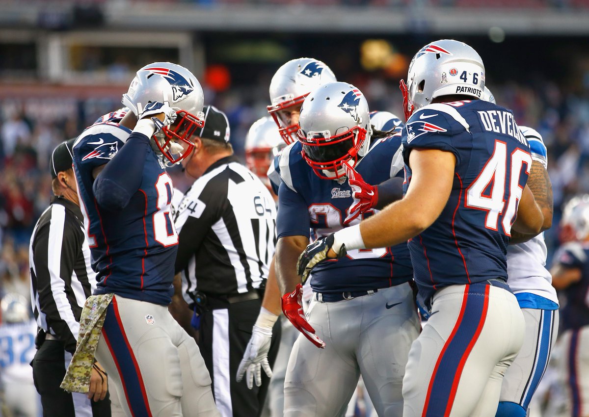 BostonDotCom's tweet image. Jonas Gray Picks Wrong Week to Oversleep on Patriots  bo.st/1yJNW5D