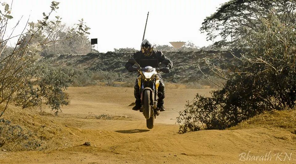 projectupshift's tweet photo. Caution! Panda testing in progress. #BikesUpGunsDown #Biker #offroad2014 #jump #showoff #safetyfirst #weekend http://t.co/ynlH1fFiLx