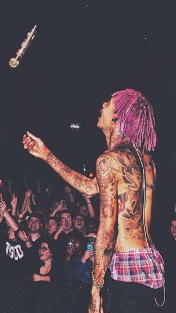 wizkhalifa tweet picture
