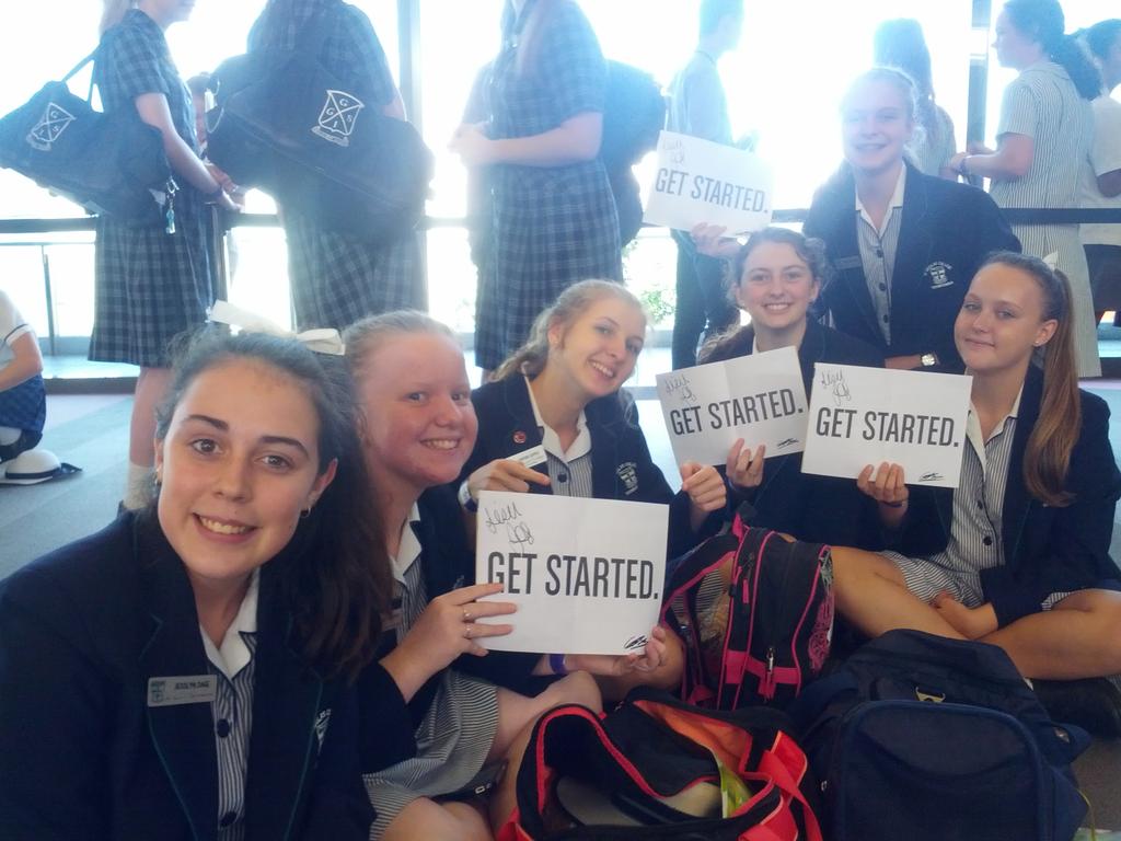 Jess_Dare99's tweet photo. @halogenaus #nyld #gettingstarted #selfwe HAVING SUCH A GREAT TIME TODAY. EVERYONE IS SO INSPIRATIONAL!!!! http://t.co/IIYPMLTXCM