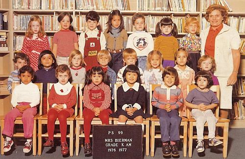 The_1970s's tweet photo. In the #1970s, all kindergarten class photos looked like this..... http://t.co/Q8EEcHluVz