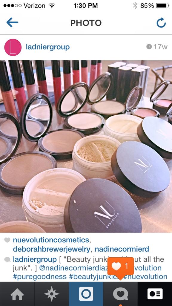 NUEVOLUTIONcosm's tweet image. Treat yourself Try NU EVOLUTION Cosmetics 100%natural #amazingcoverage #greenbeauty #beautyjunkie #makeup #Cosmetics