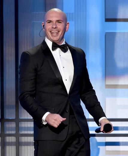 AMAs's tweet photo. .@pitbull is back and he is PUMPED and ready to go! #AMAs http://t.co/4CD5YHIetJ