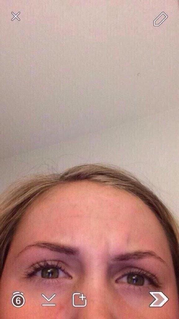 VineCIips's tweet photo. The "I'm too ugly to snapchat" starter pack http://t.co/AGTWIkOzFf