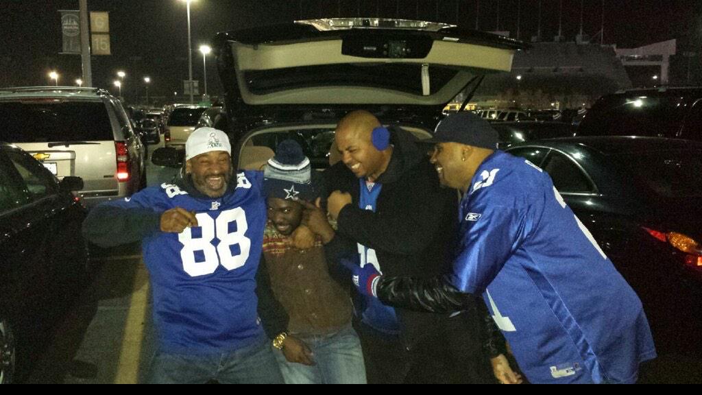 admikewalker's tweet photo. #MyNYGTailgate http://t.co/s7pJuh29Uz