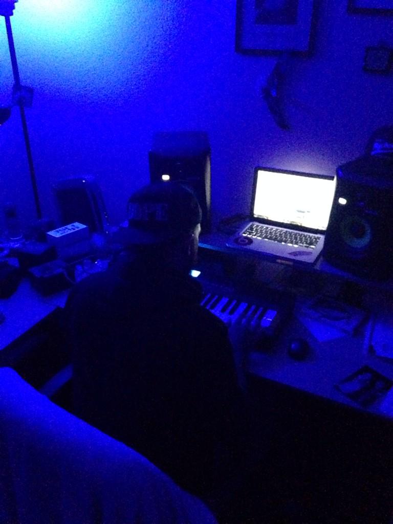 PlanAENT_'s tweet photo. Puttin in work, layin down the keys http://t.co/mPfoLHFkXf