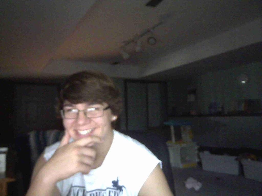 fattrevord's tweet photo. The I get gainz and pussy starter pack http://t.co/pKnHsVggal