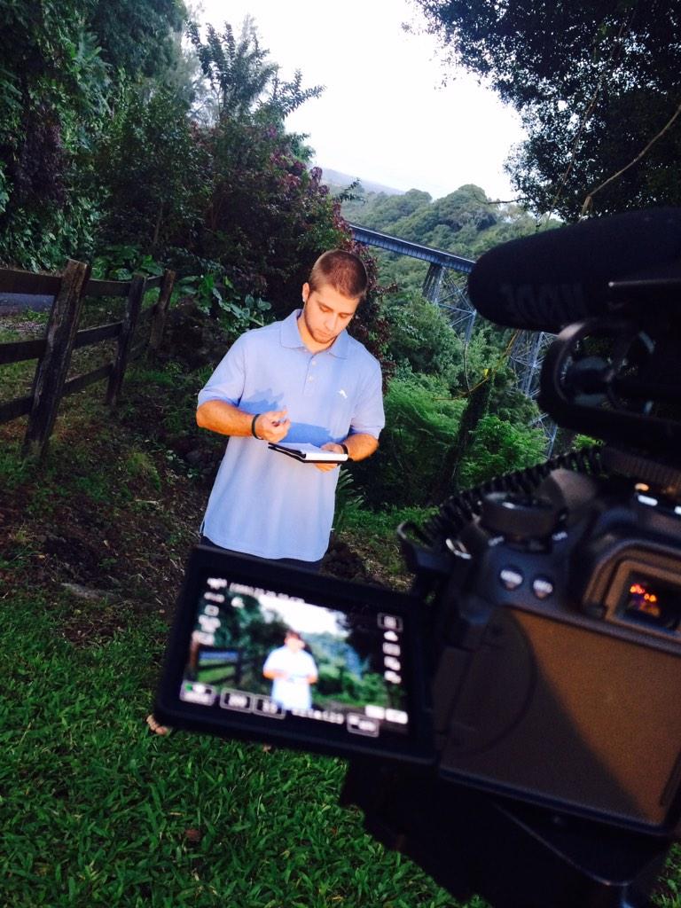 PowerSoulNow's tweet photo. Capturing a behind the scenes moment as one of our lead ambassadors get set up. #livefromsoul #powersoul http://t.co/3J9gec6mh0