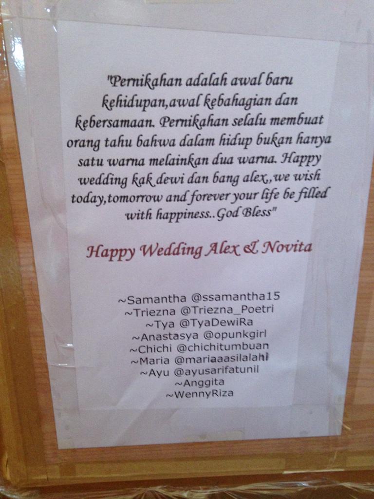 novitadewireal's tweet photo. Kalian adalah org2 yg luarbiasa Dewinnerz!! Thank u buat hadiah ini, memang pas kami butuhkan. We love you Dewinners! http://t.co/6VEjHPQ98W