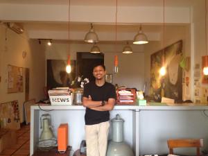 RT <a href="/roiradio/">𝔯𝔬𝔦-𝔯𝔞𝔡𝔦𝔬.𝔠𝔬𝔪</a>: Mencintai Bandung ala "House The House" wp.me/p4qWXN-1Kz #Sebagay <a href="/HTHstudio/">House The House</a> <a href="/TellThemWorks/">MeizanNataadiningrat</a>