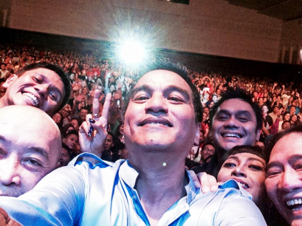 Last night selfie with Krakatau Reunion band in front of our full house crowd!
Surabaya is always awesome!!
