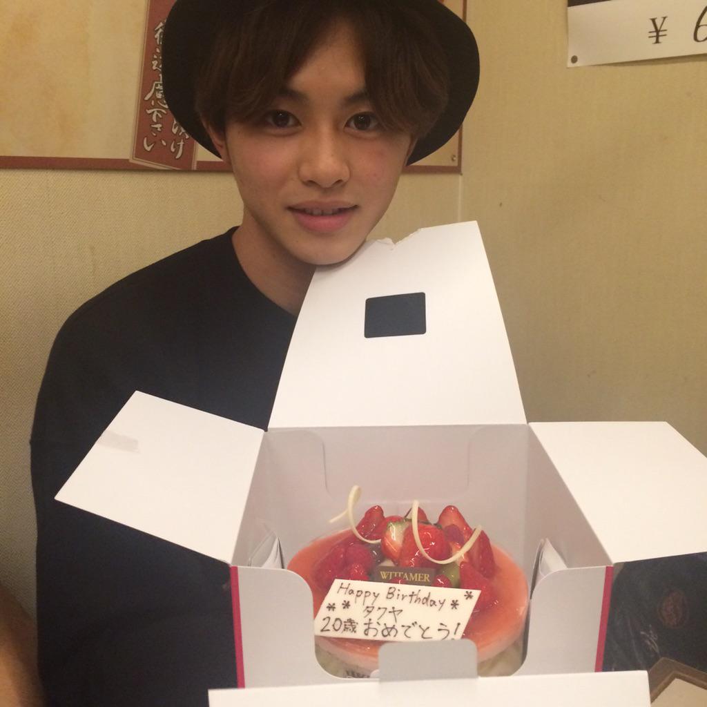 chiahunasuke's tweet photo. あ、今みんなでどっか食べに行ってるんだ😃😄😆 http://t.co/nXYelcCpWT