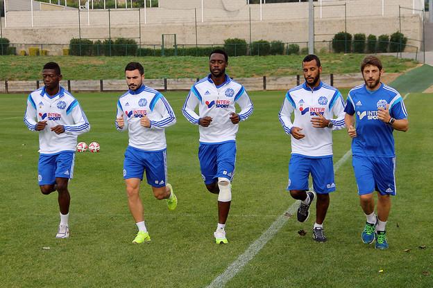 CENTRE D "ENTRAINEMENT ROBERT LOUIS DREYFUS ;;LA COMMANDERIE - Page 15 B3M3ACkIYAAeu2W