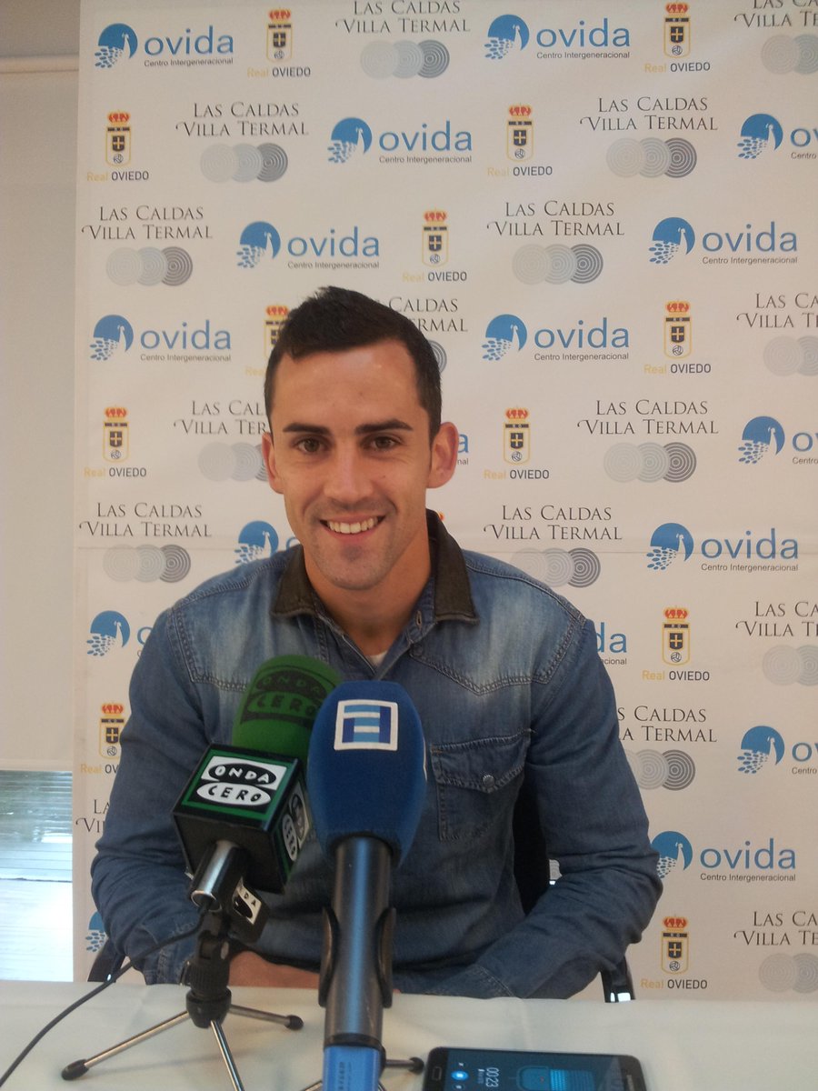 Linares: "Me he criado en campos como el de ayer. Así se aprecia más jugar en estadios como el Tartiere" #RealOviedo