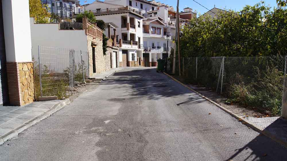 granadadigital's tweet photo. El presupuesto del PFEA realizará 70 contratos en Güejar Sierra http://t.co/IJI0Na63XA http://t.co/dUDwiebv2U