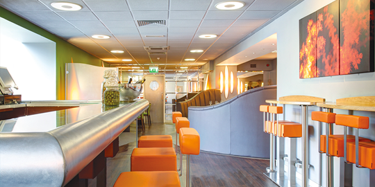 OliveTreeBath's tweet image. #TastyTips from @chriscleghorn - Best Venue With Friends = @Blunos 
For when nothing but seafood will do!