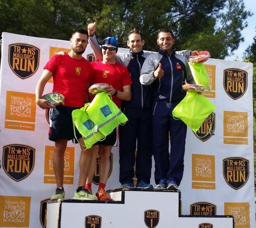 COMGEBAL_ET's tweet photo. #Transmallorcarun  1º y 2º parejas absoluto Sargentos Callejas y Pérez Hoyos/Cabo1 Amengual Rosello y Soldado Aguirre http://t.co/wJk7HfYdHP