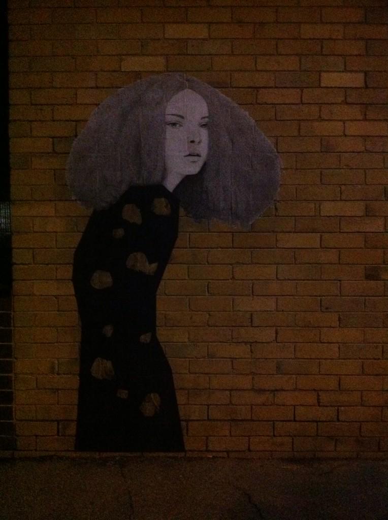 urbancult's tweet photo. #blackandwhite  #streetart #melbourne #girl http://t.co/UFsUmS7pSN