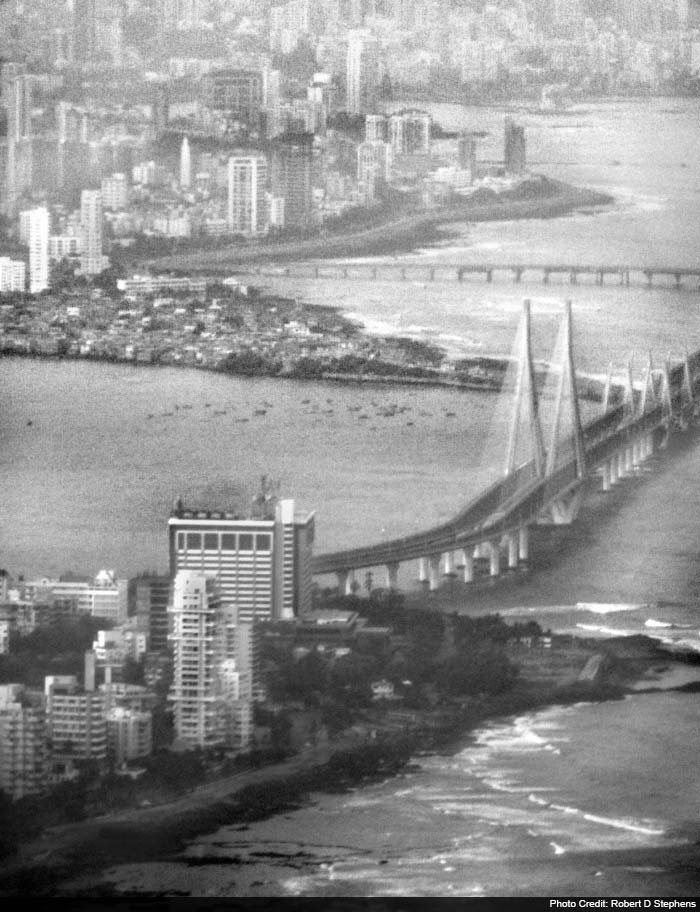 In pictures: Mumbai from the sky ndtv.com/photos/news/mu… #NDTVGuardianMumbai