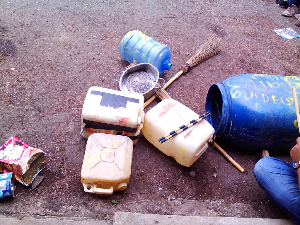 ical_hard's tweet photo. Brang kyk gini sampah? Tunggu jwabannya difilm krya @Himatem_Unila  hanya di ShishaCorner 29-30 nov. @GCommoviety http://t.co/3ZiITTG3uv