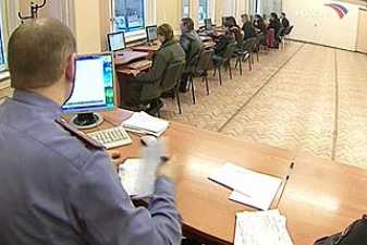 oficery.ru/news/16258
Борис Николаев прокомментировал внесенные в ПДД изменения о пересдаче экзаменов для водителей,