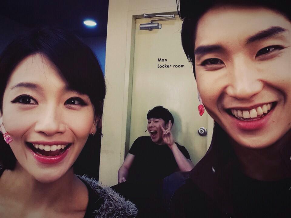 아직 한시간 남은 울프특급!
아무도 모르게, 우후후~~ 아하~~

<a href="/ActorShin/">Shin Hyun Mook</a> <a href="/Baek_eunhae/">백은혜</a>