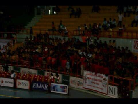 supporter <a href="/smp3makassar/">SMP NEGERI 3 MKS</a>  di ajang KFL2013